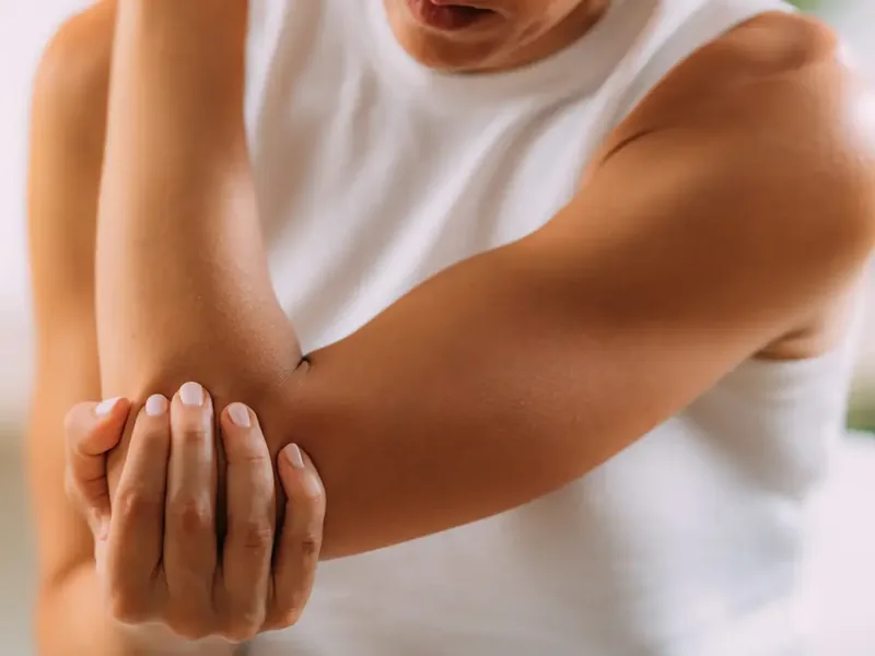 Elbow and wrist assessment during treatment
